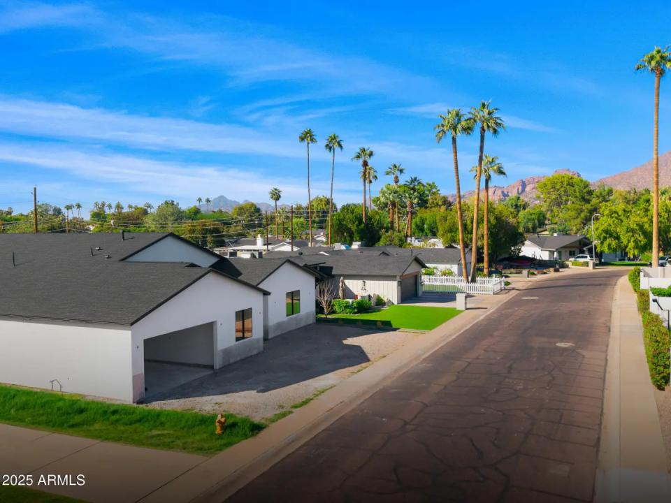 Real Estate Picture 1