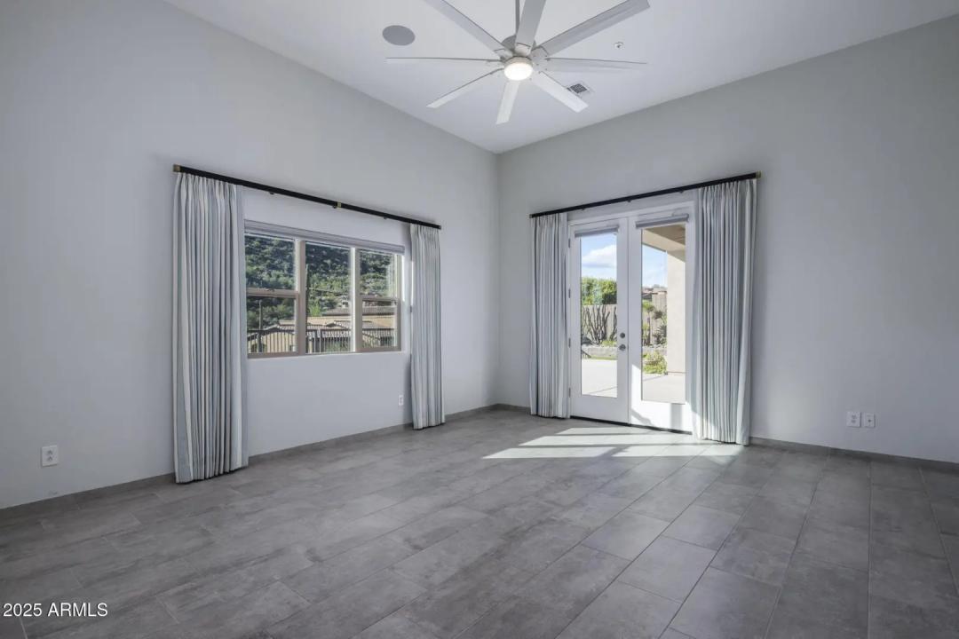 Real Estate Picture 29