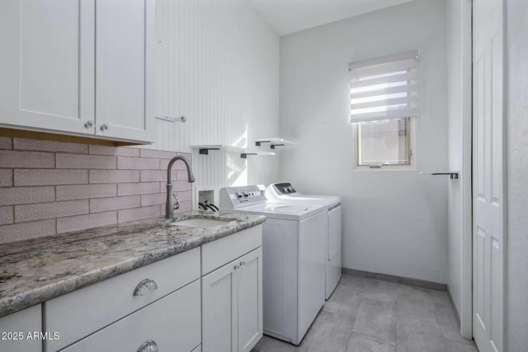 Real Estate Picture 23