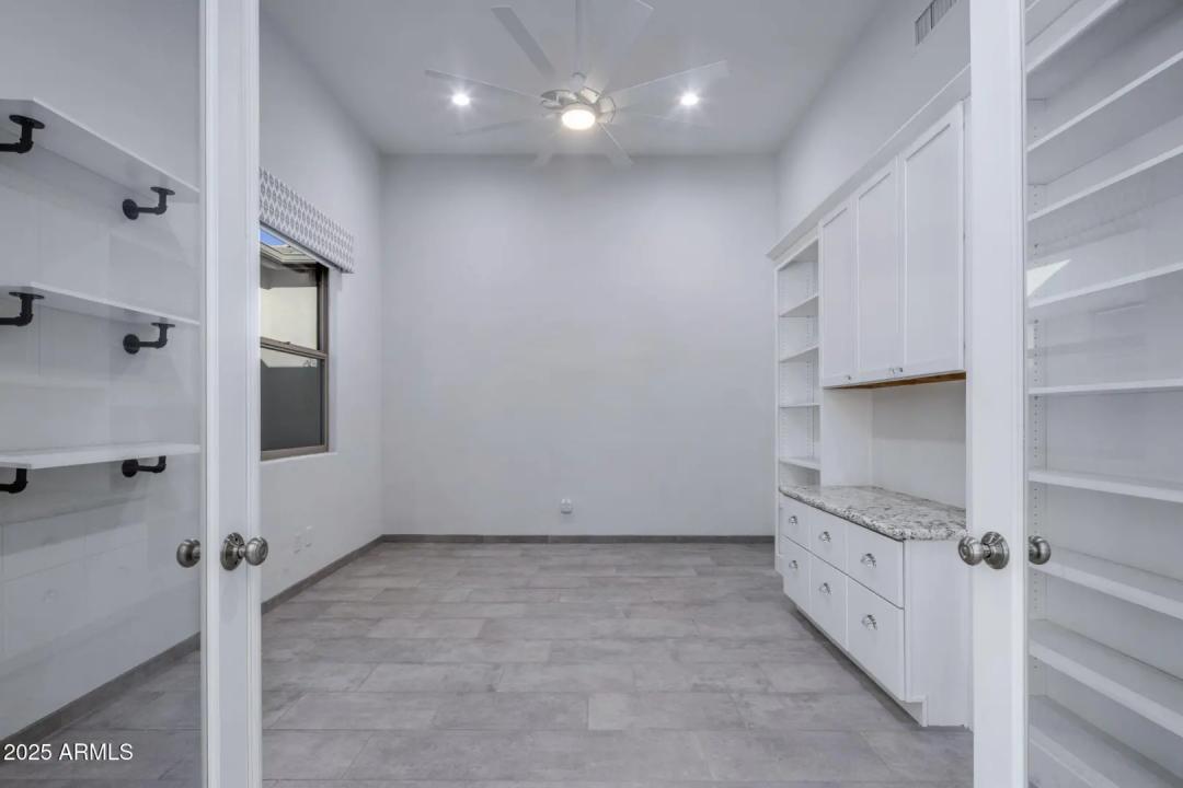 Real Estate Picture 20