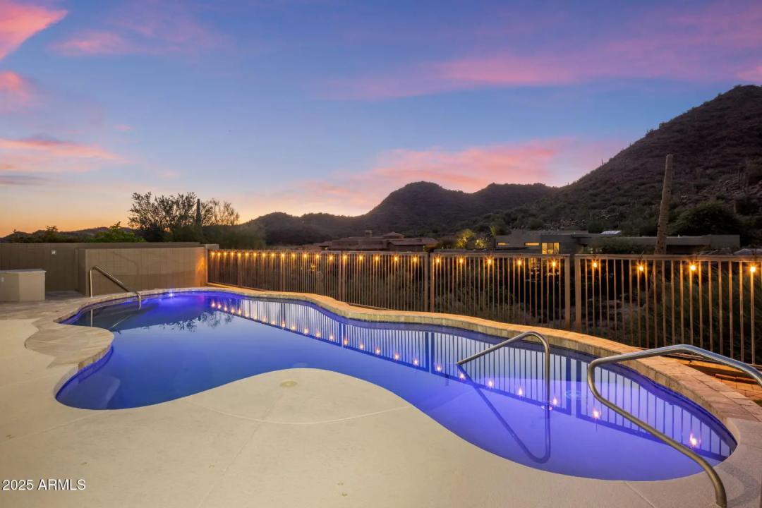 Real Estate Picture 53