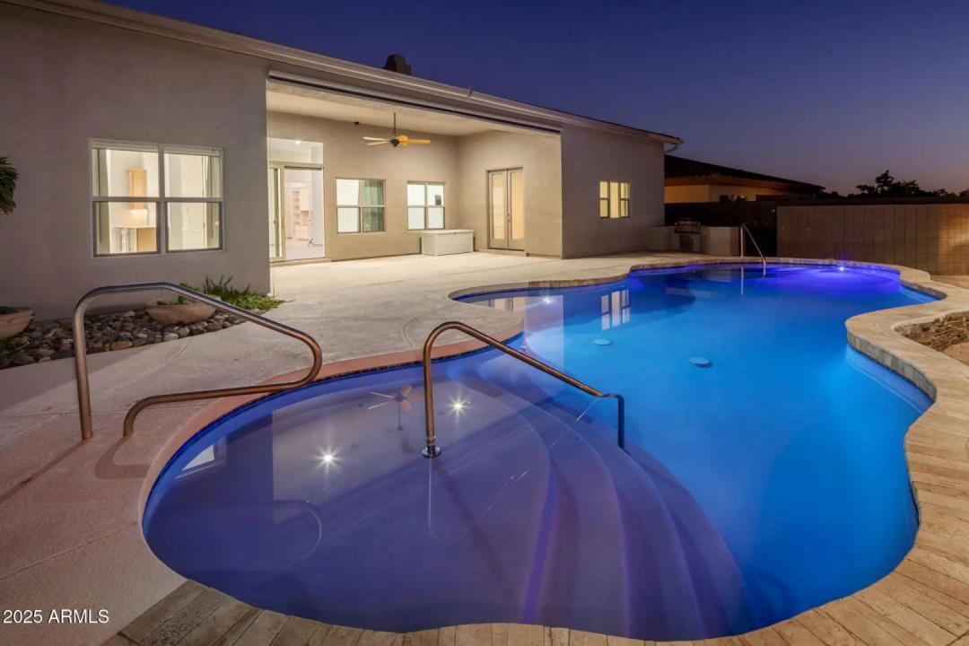 Real Estate Picture 54