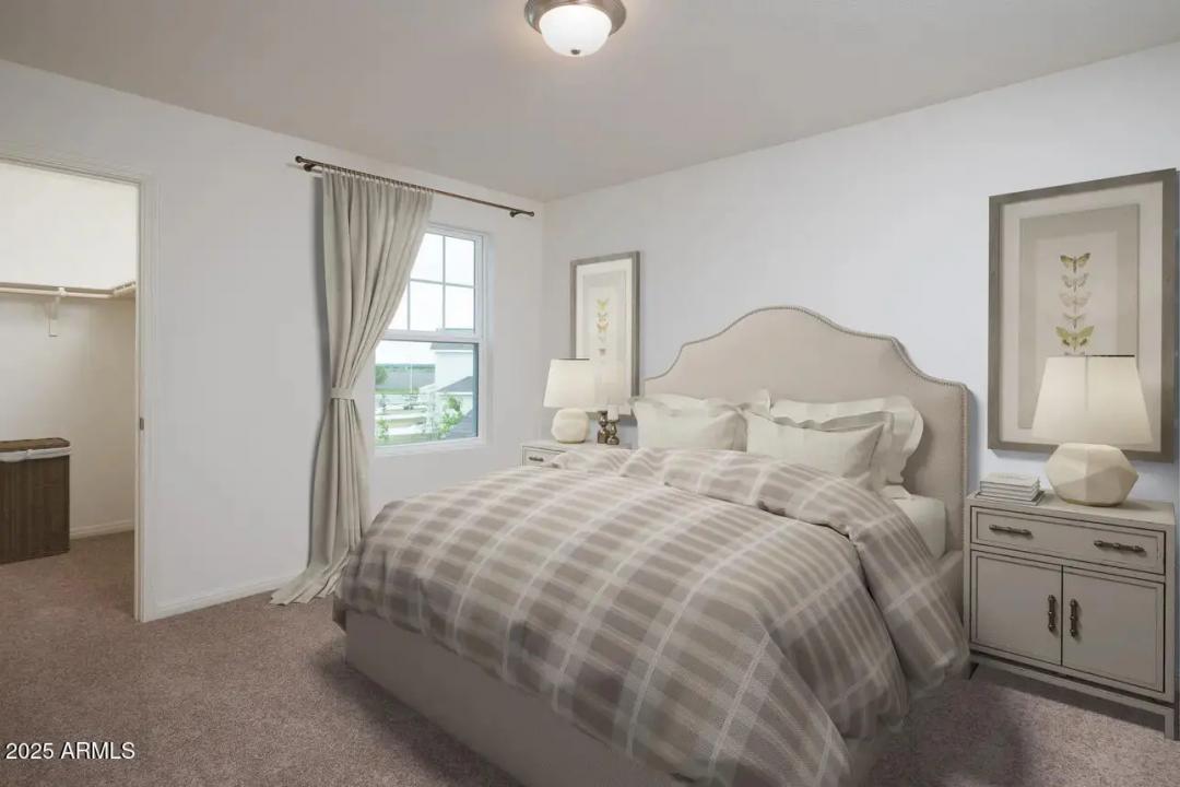 Real Estate Picture 10