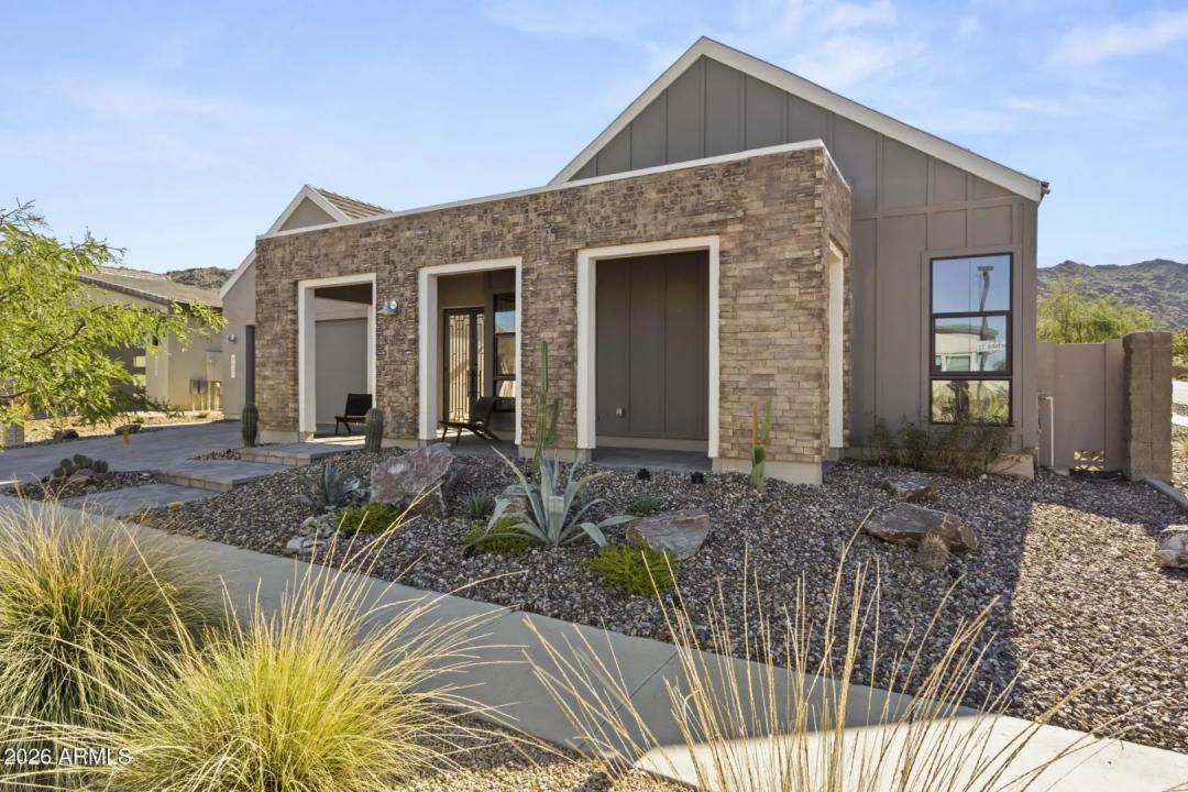 Real Estate Picture 13