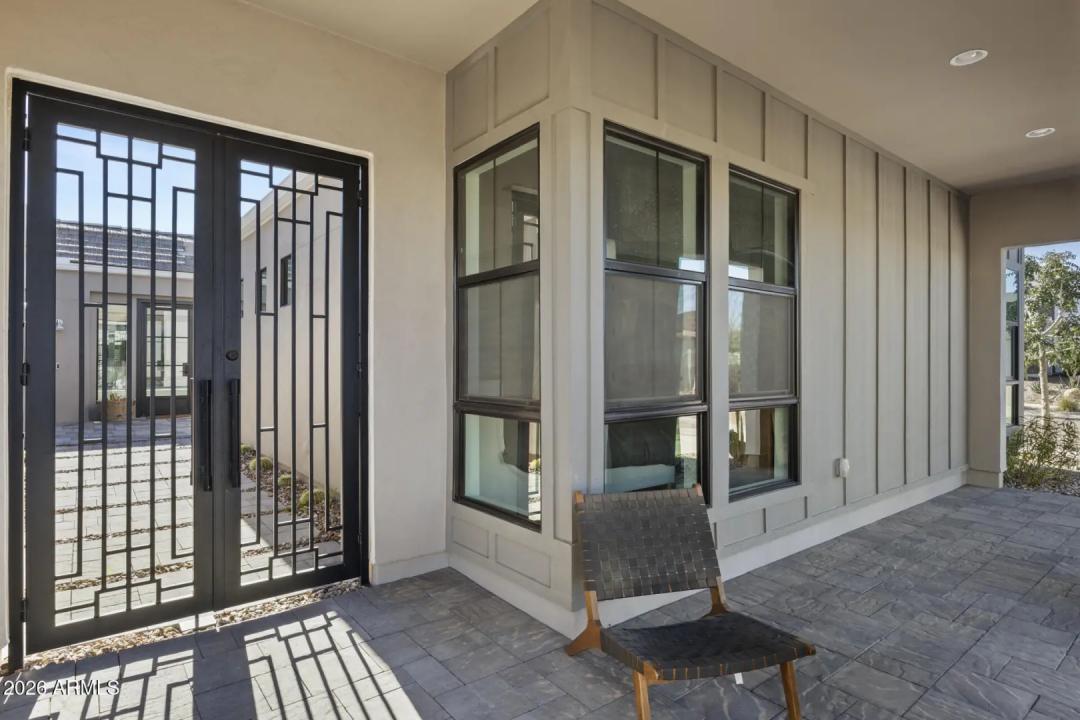 Real Estate Picture 16