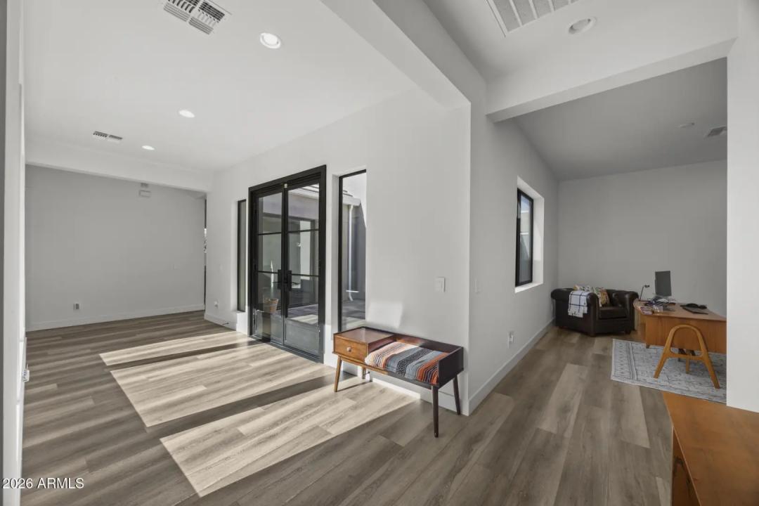 Real Estate Picture 41