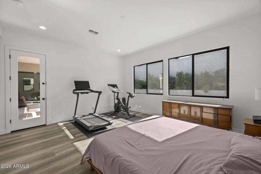 Real Estate Picture 49