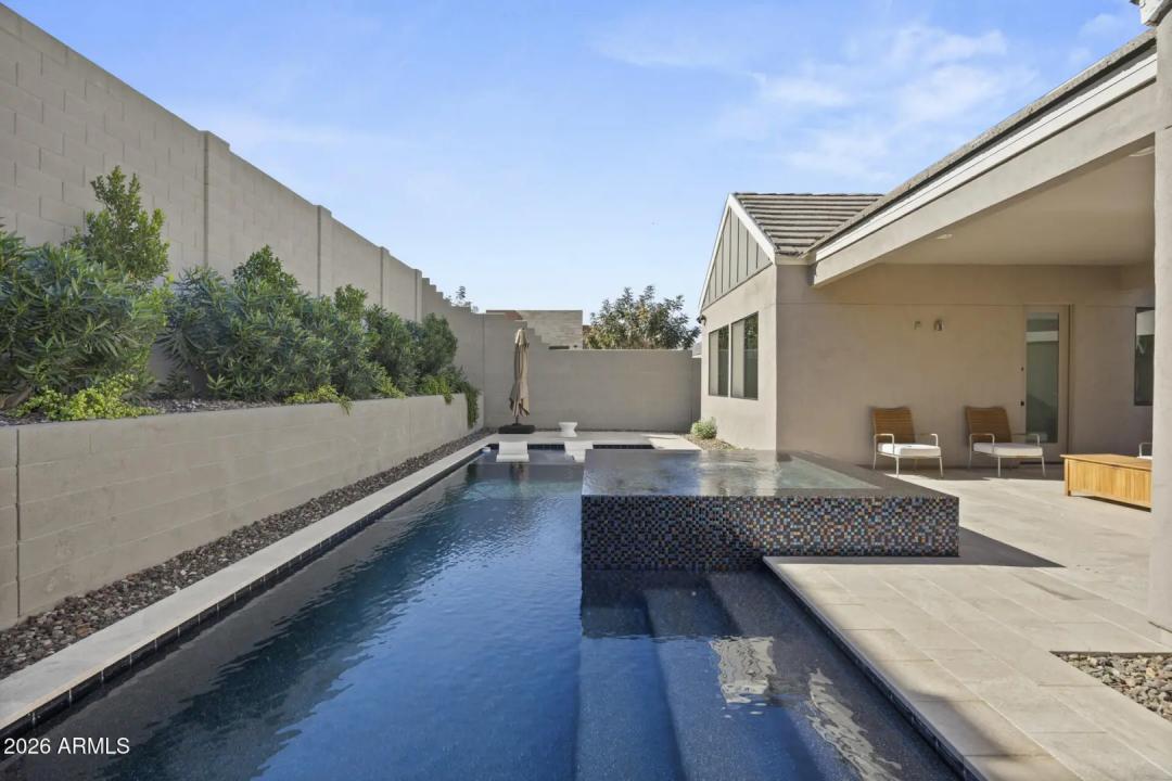 Real Estate Picture 70