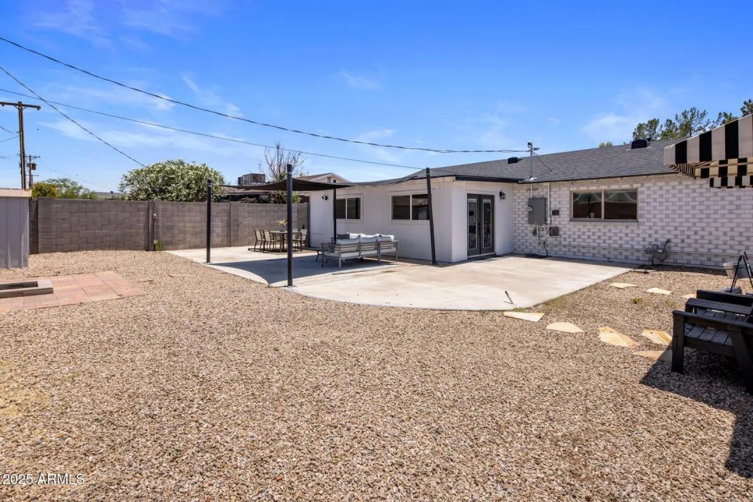 Real Estate Picture 22