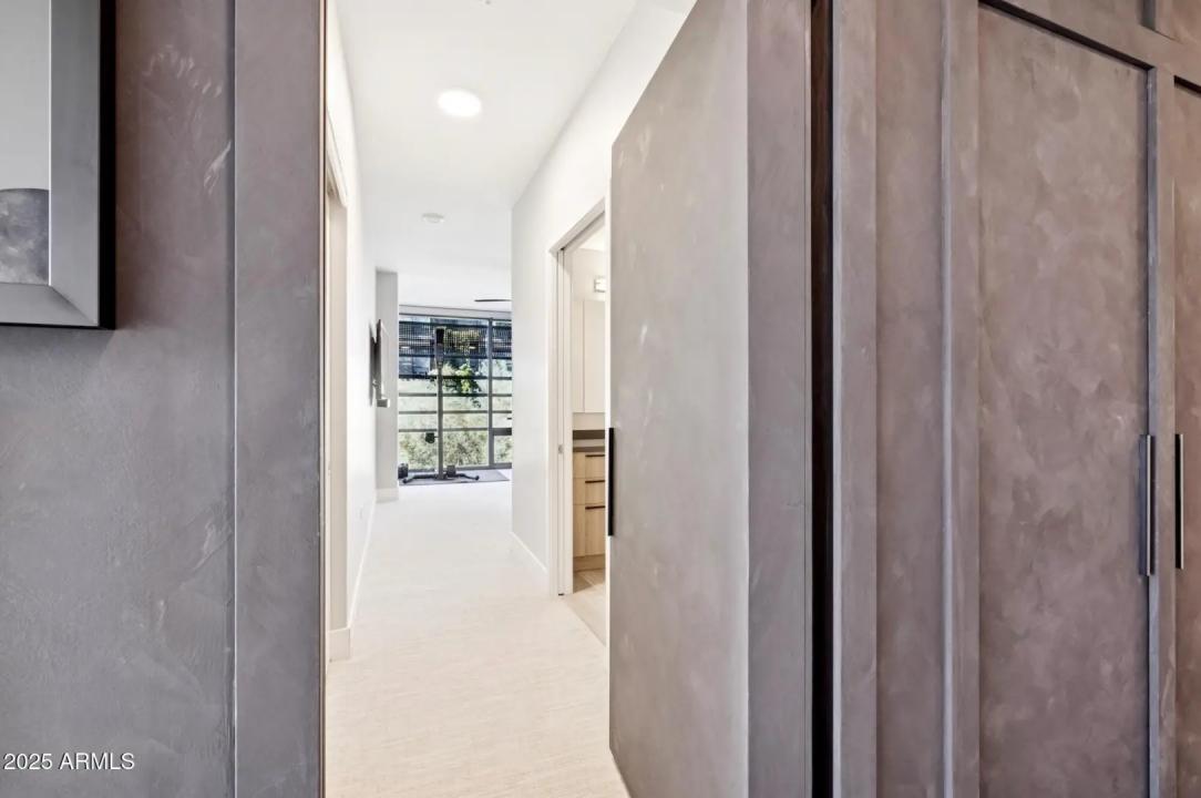 Real Estate Picture 33