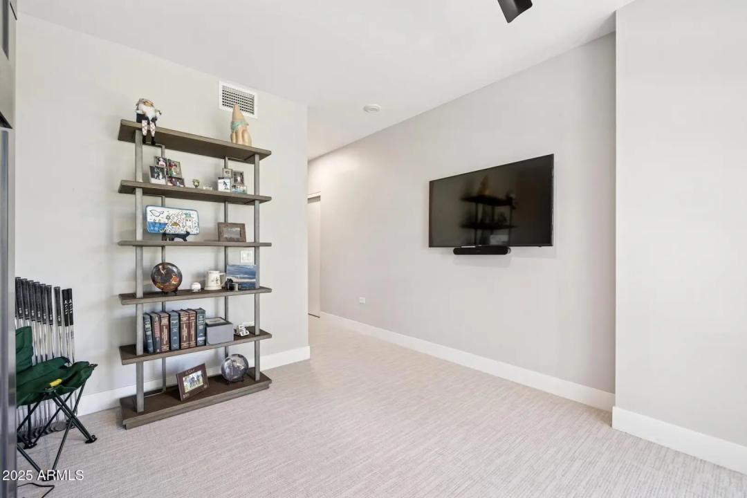 Real Estate Picture 36