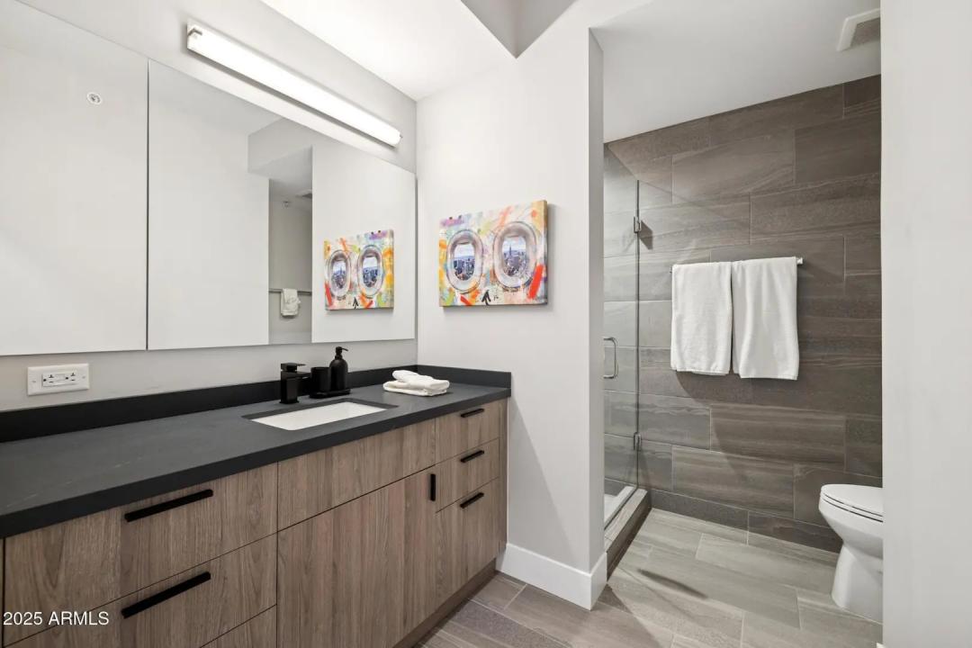 Real Estate Picture 37