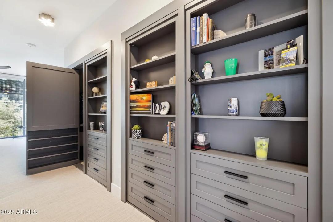 Real Estate Picture 27