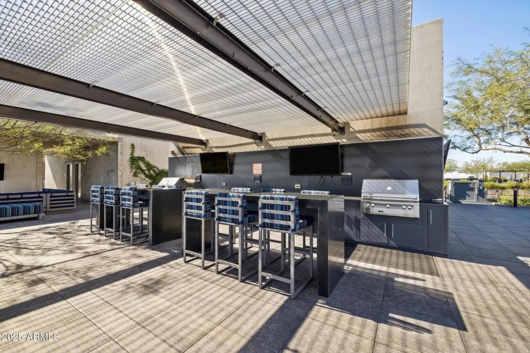 Real Estate Picture 44