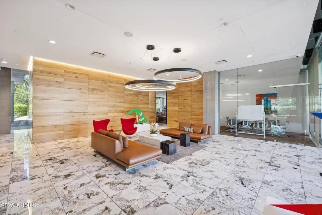 Real Estate Picture 64