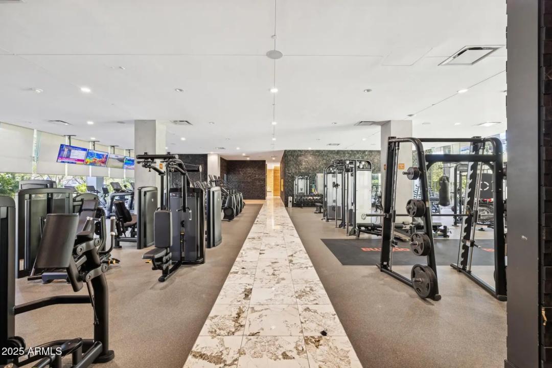 Real Estate Picture 53