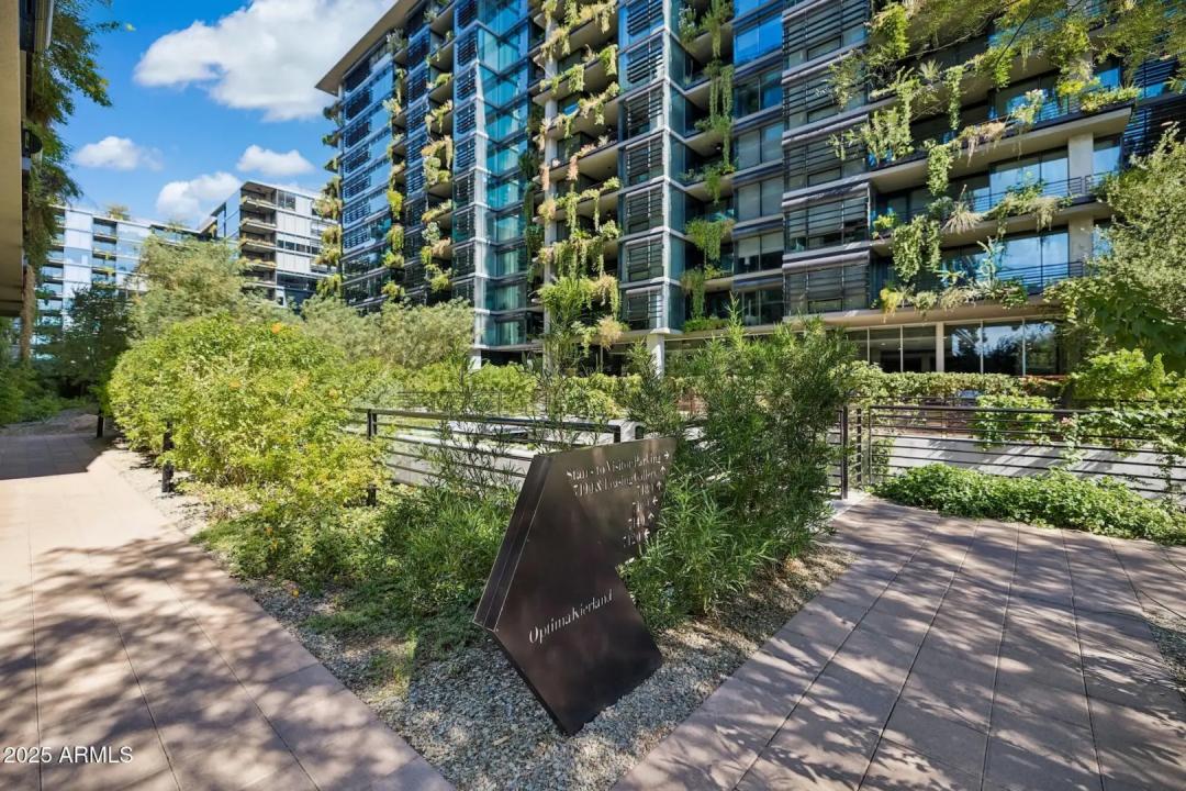 Real Estate Picture 69