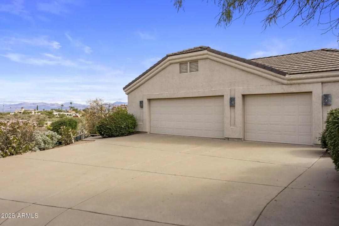 Real Estate Picture 28