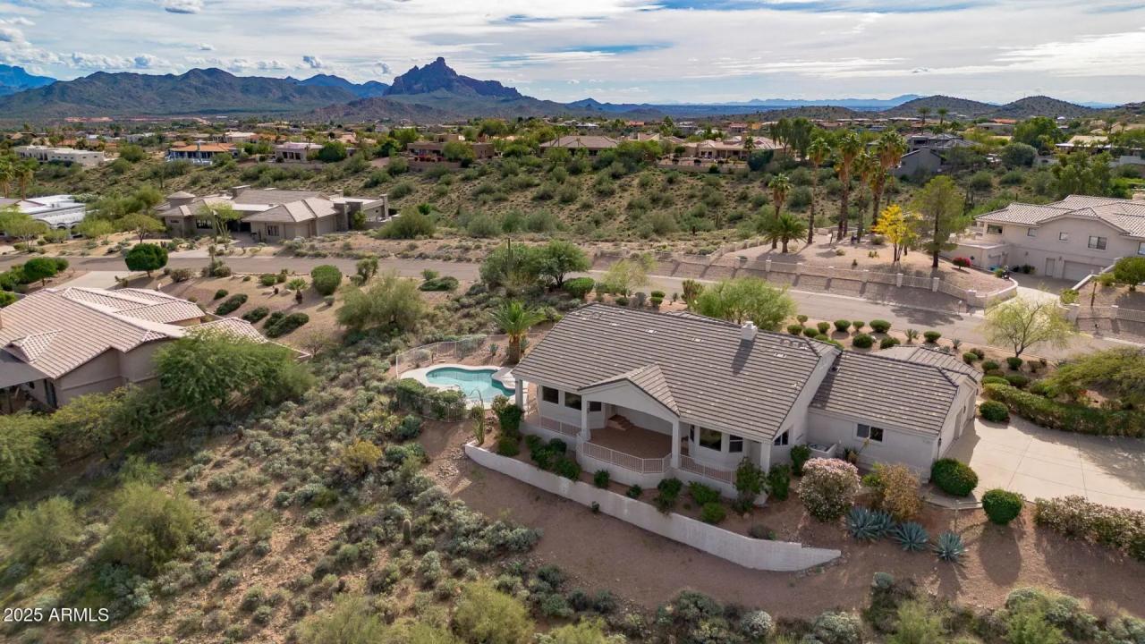 Real Estate Picture 29