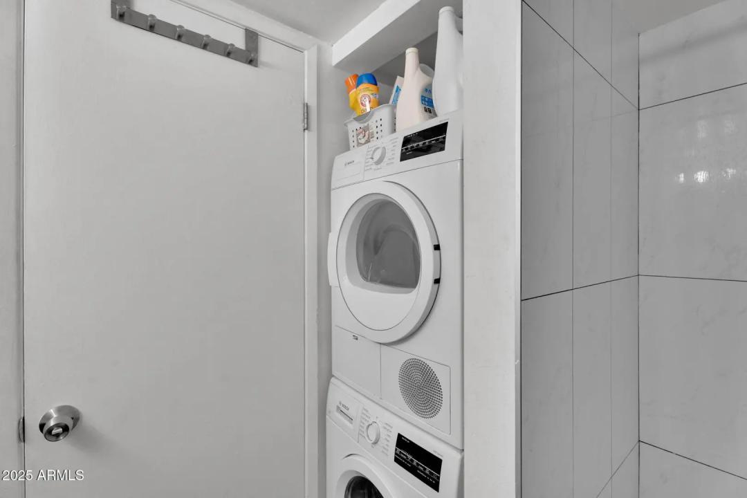 Real Estate Picture 20