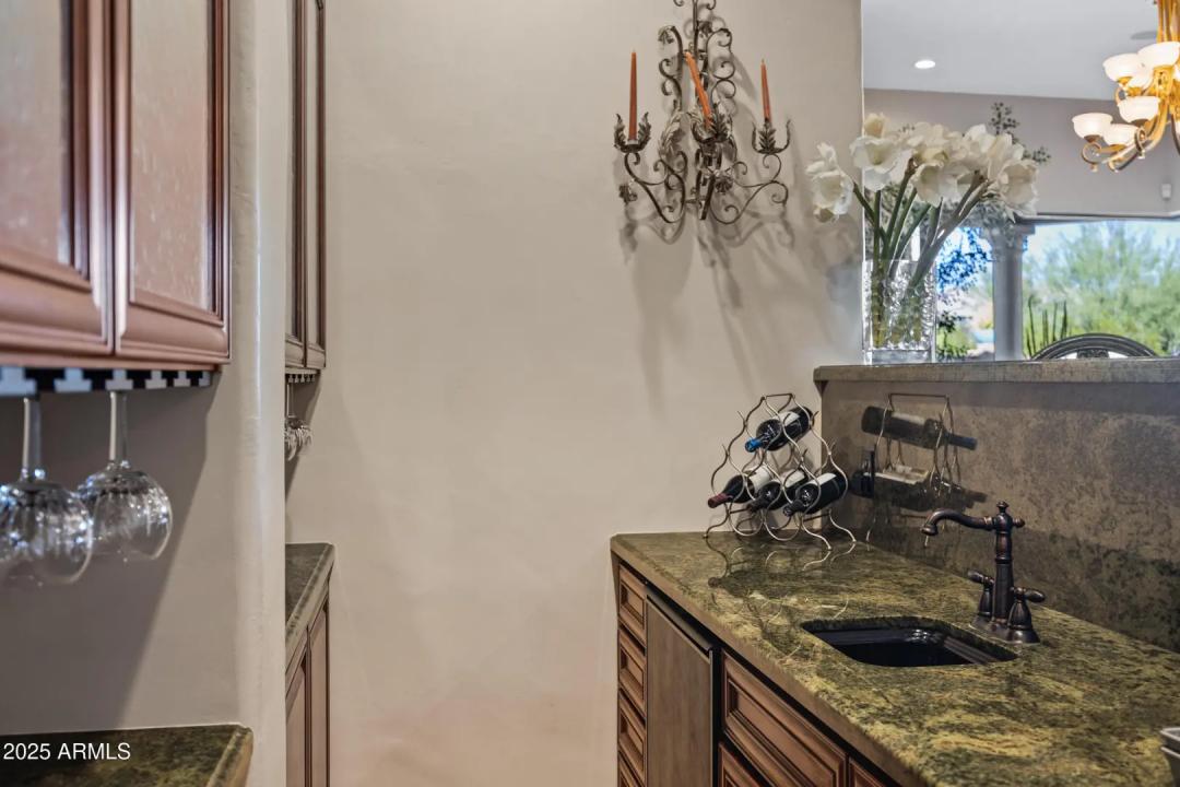 Real Estate Picture 27