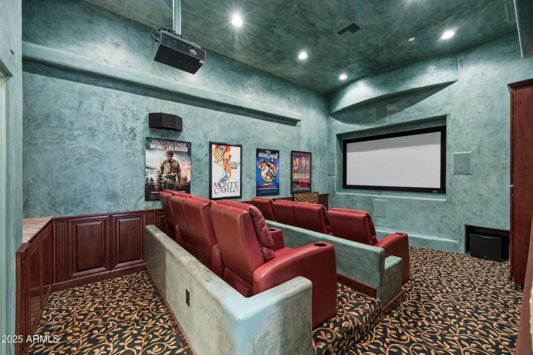 Real Estate Picture 45