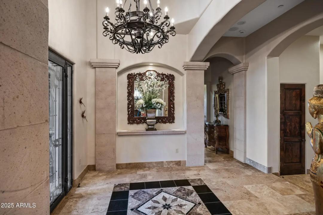 Real Estate Picture 19