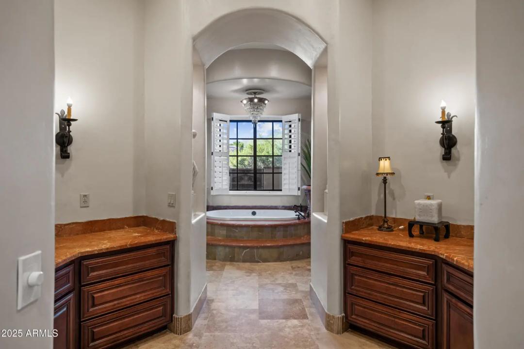 Real Estate Picture 36
