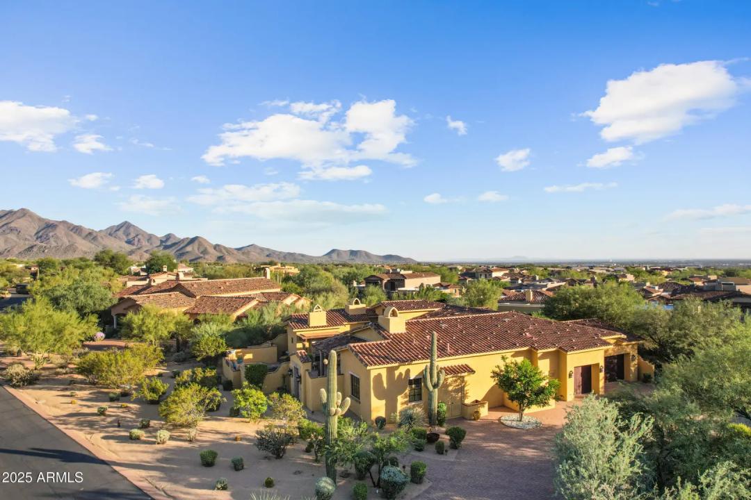 Real Estate Picture 1