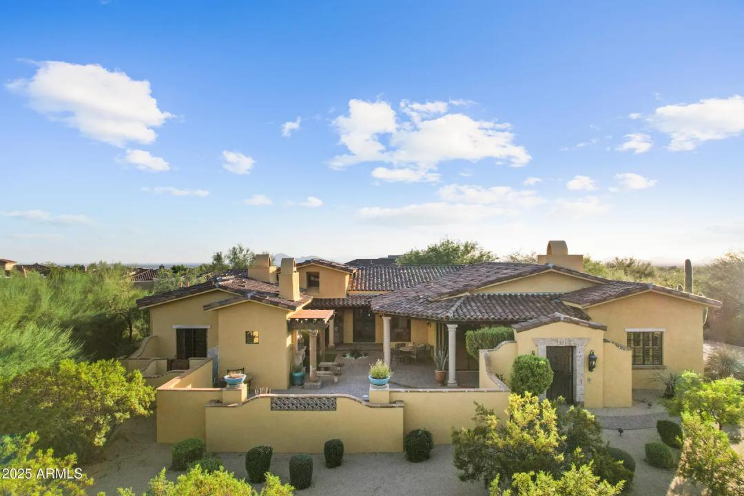 Real Estate Picture 5