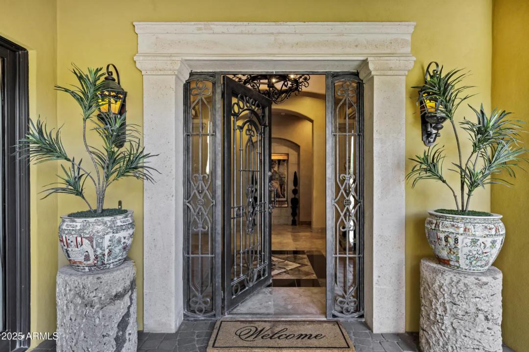 Real Estate Picture 15
