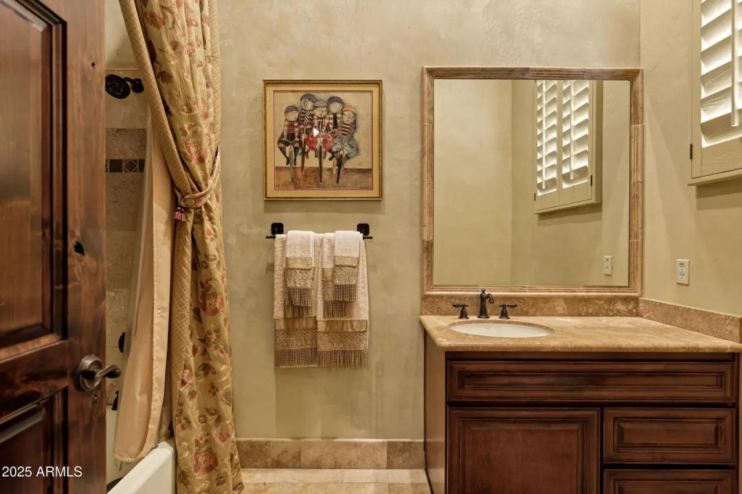 Real Estate Picture 78