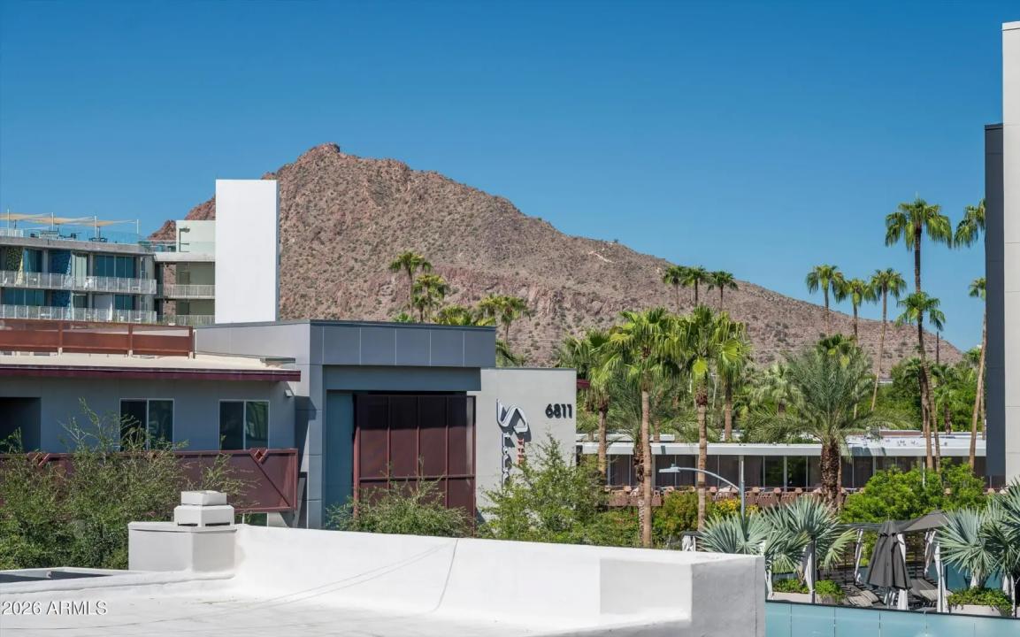 Real Estate Picture 50