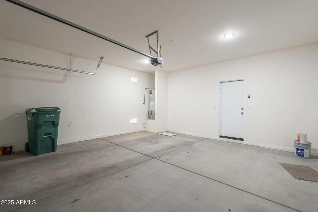 Real Estate Picture 20