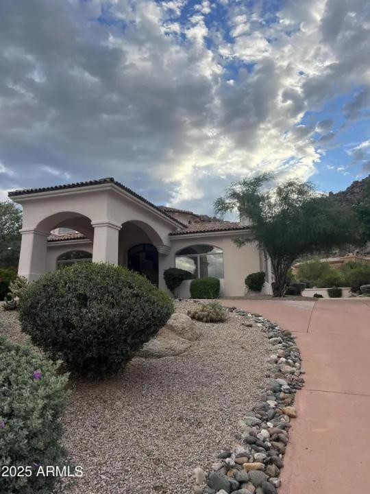 Real Estate Picture 1