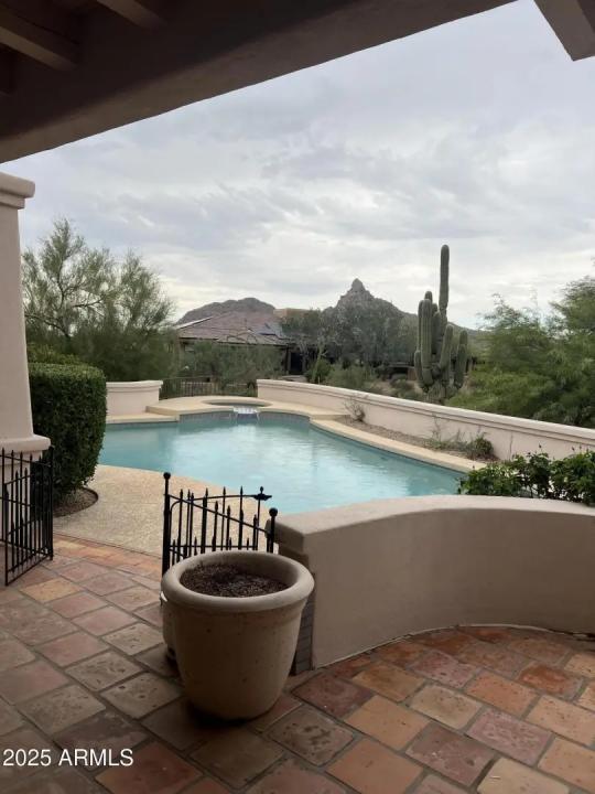 Real Estate Picture 2