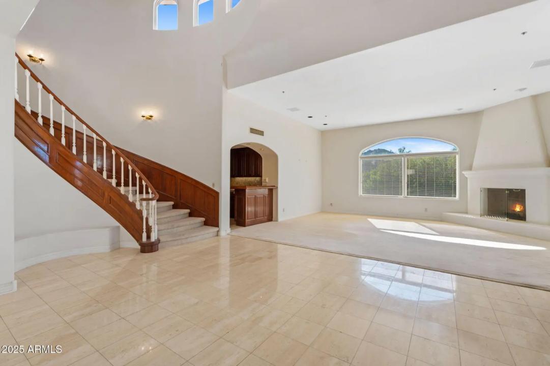 Real Estate Picture 2