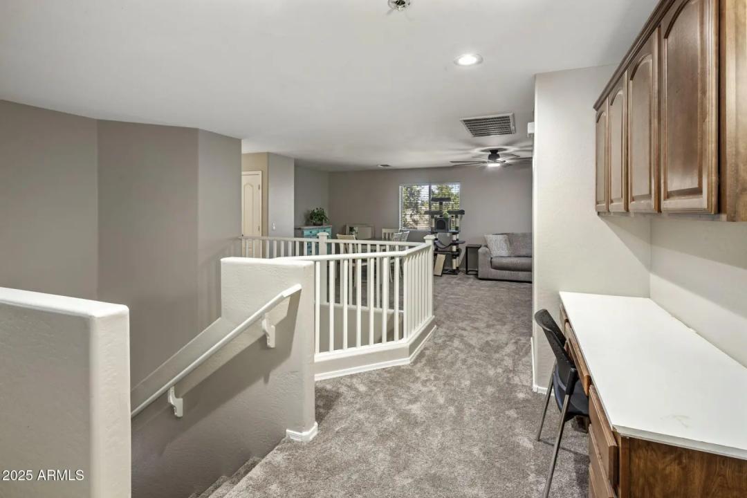 Real Estate Picture 17