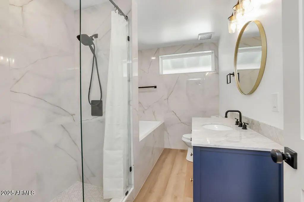 Real Estate Picture 19