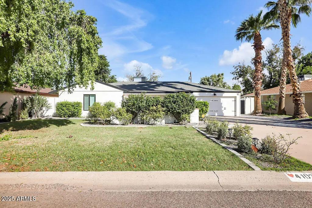 4102 E PINCHOT Avenue Phoenix AZ 85018