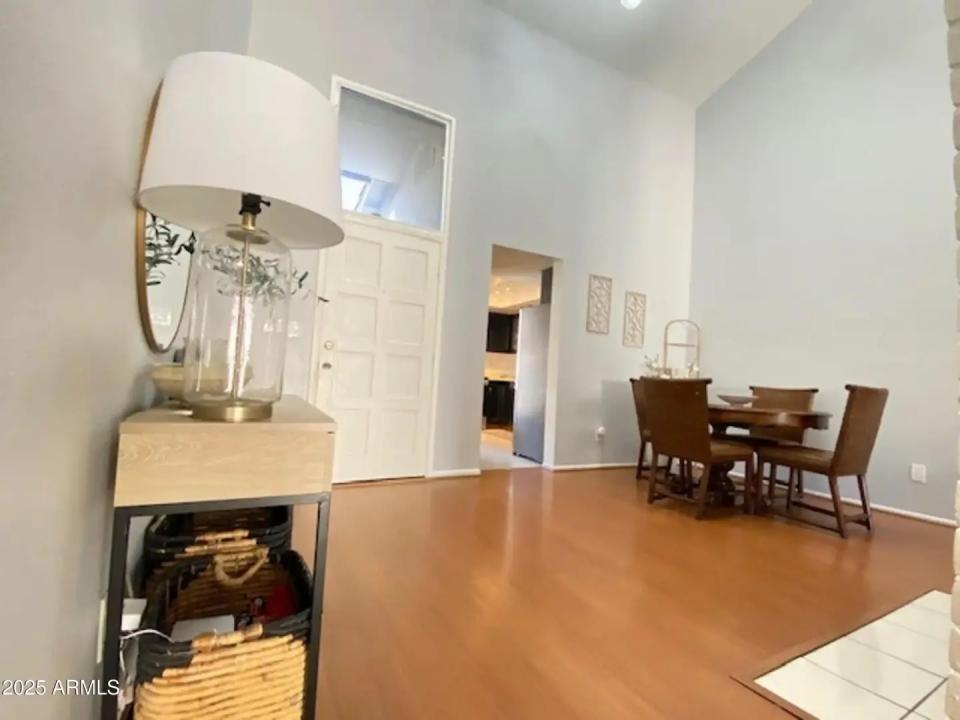 Real Estate Picture 5
