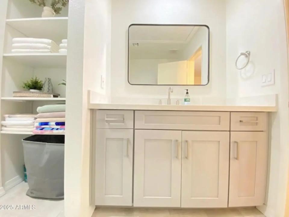 Real Estate Picture 20