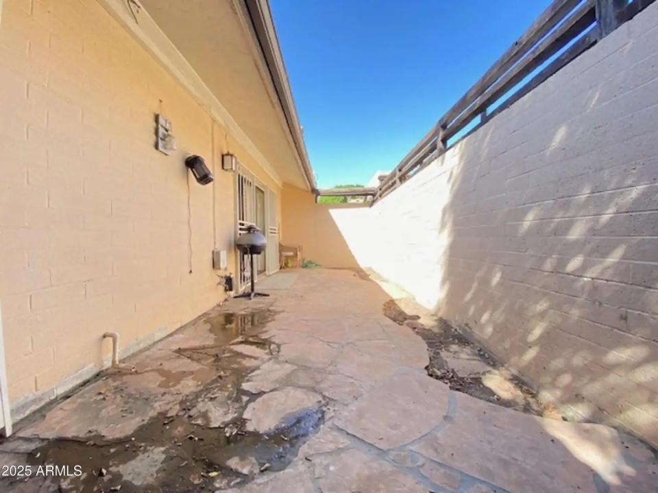Real Estate Picture 33