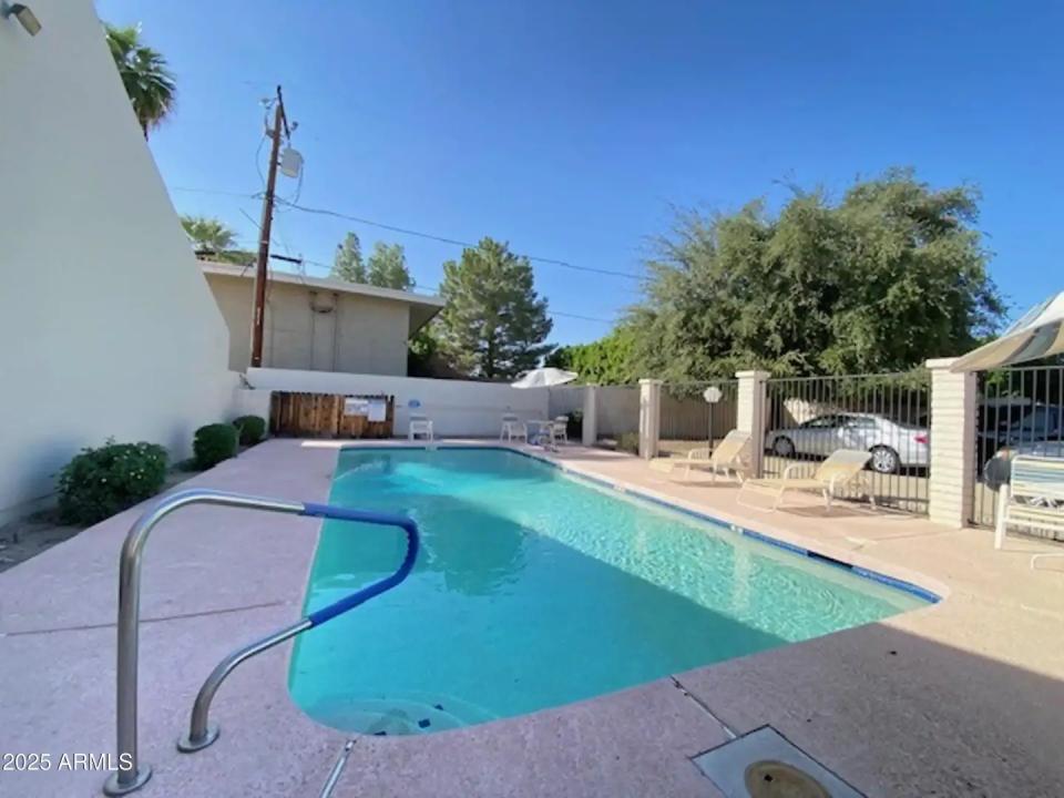 Real Estate Picture 38