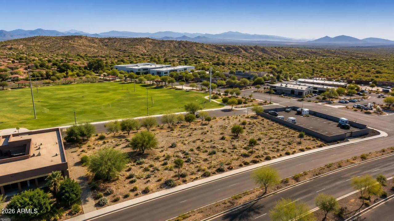 Real Estate Picture 2