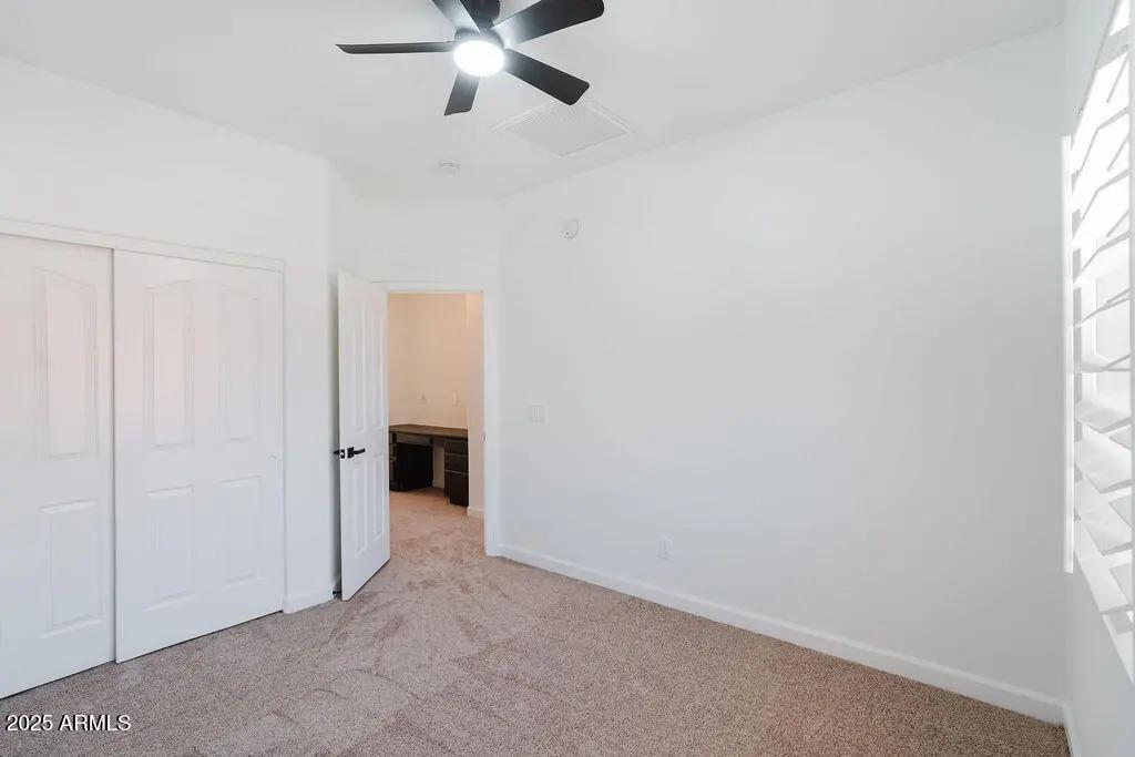 Real Estate Picture 24