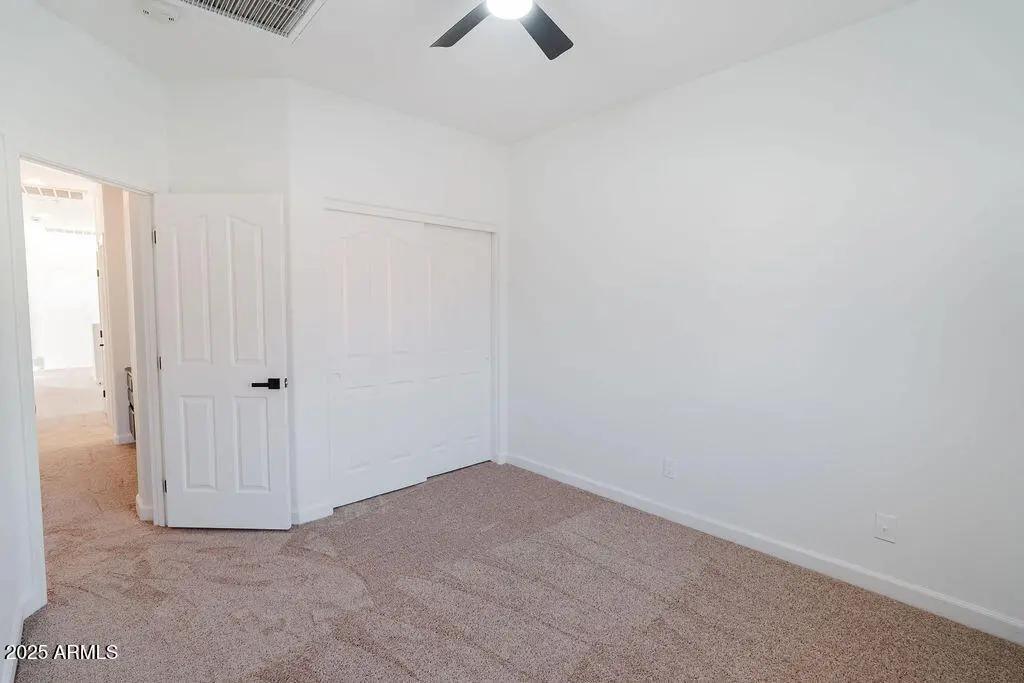 Real Estate Picture 25