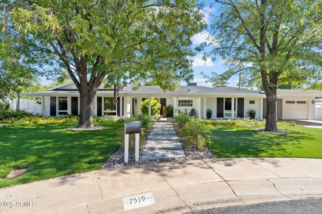 Real Estate Picture 2