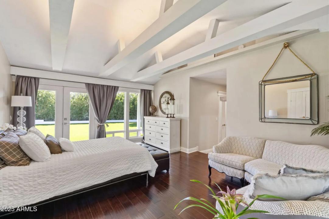 Real Estate Picture 27