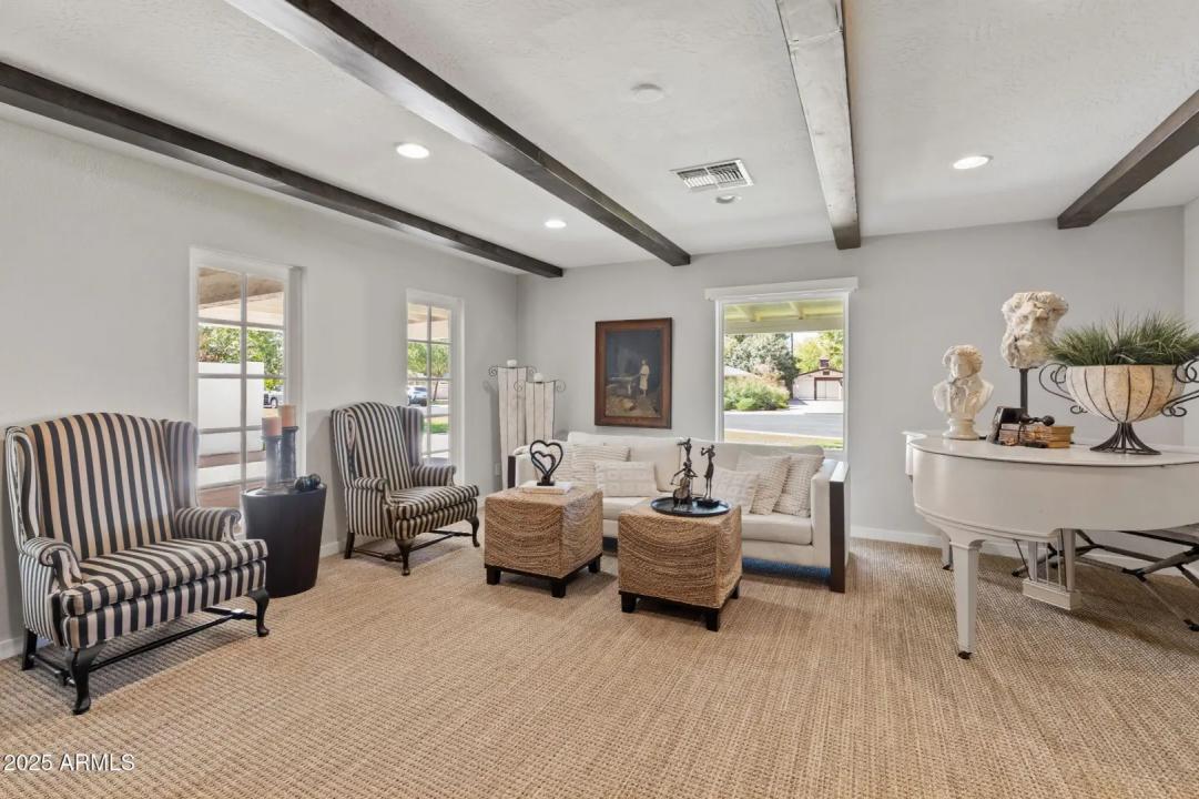 Real Estate Picture 39